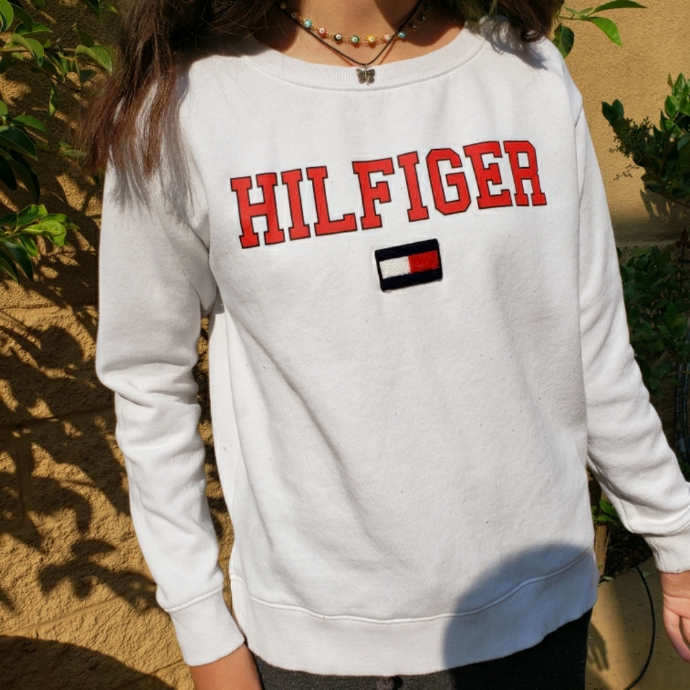 Tommy Hilfiger XS Crewneck!